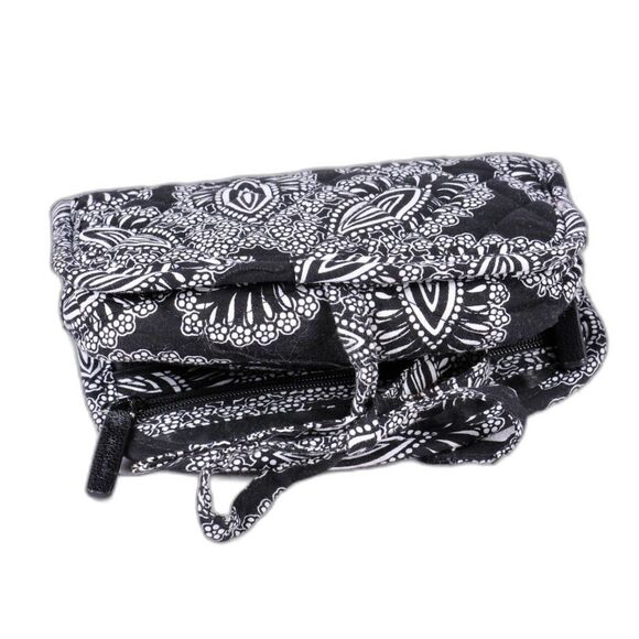 Vera Bradley Sm Black and White Travel bag/makeup with Tie Closure - Picture 7 of 8